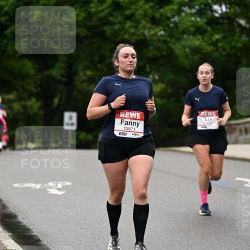 14.06.2026 - REWE Women's Run Dr. Thomas Lammeyer http://msf.ph/oto/9764029 14.06.2026 09:38:35 Laufen 10871, 7 meine-sportfotos.de