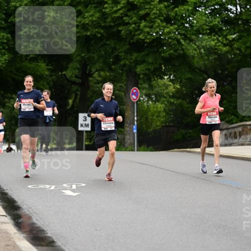14.06.2026 - REWE Women's Run Dr. Thomas Lammeyer http://msf.ph/oto/9764132 14.06.2026 09:38:48 Laufen 10107, 3, 10942 meine-sportfotos.de