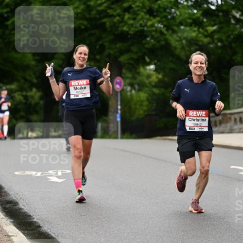 14.06.2026 - REWE Women's Run Dr. Thomas Lammeyer http://msf.ph/oto/9764158 14.06.2026 09:38:50 Laufen 10107, 57, 10942, 930 meine-sportfotos.de