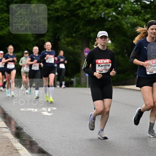 14.06.2026 - REWE Women's Run Dr. Thomas Lammeyer http://msf.ph/oto/9764377 14.06.2026 09:39:08 Laufen 11272, 557, 10424 meine-sportfotos.de