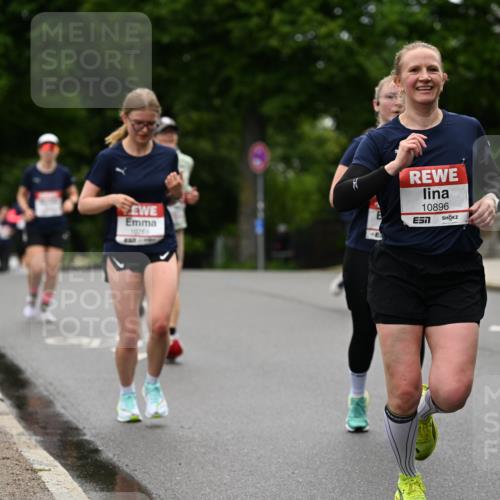 14.06.2026 - REWE Women's Run Dr. Thomas Lammeyer http://msf.ph/oto/9764416 14.06.2026 09:39:12 Laufen 10896 meine-sportfotos.de
