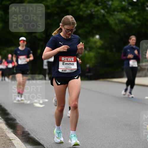 14.06.2026 - REWE Women's Run Dr. Thomas Lammeyer http://msf.ph/oto/9764428 14.06.2026 09:39:12 Laufen 10768, 10478 meine-sportfotos.de