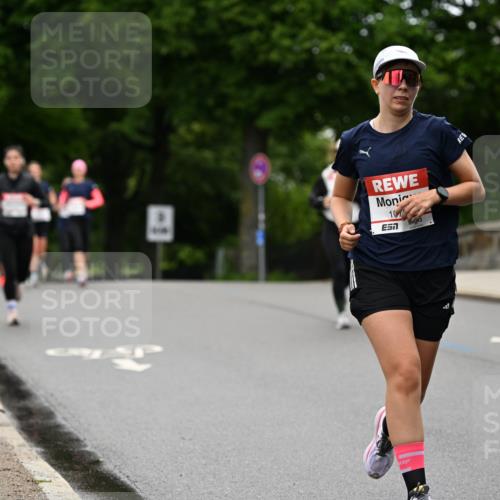 14.06.2026 - REWE Women's Run Dr. Thomas Lammeyer http://msf.ph/oto/9764461 14.06.2026 09:39:15 Laufen 10 meine-sportfotos.de