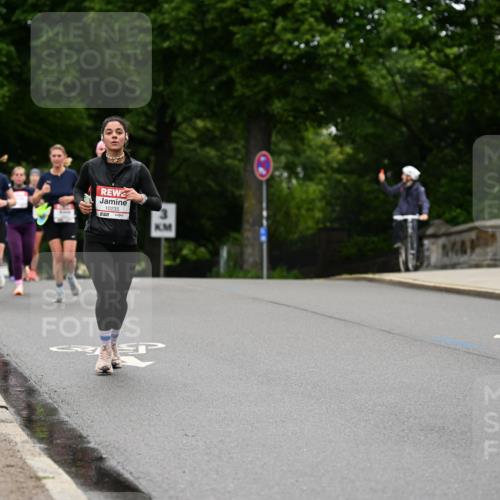14.06.2026 - REWE Women's Run Dr. Thomas Lammeyer http://msf.ph/oto/9764487 14.06.2026 09:39:17 Laufen 10235, 11266, 7 meine-sportfotos.de