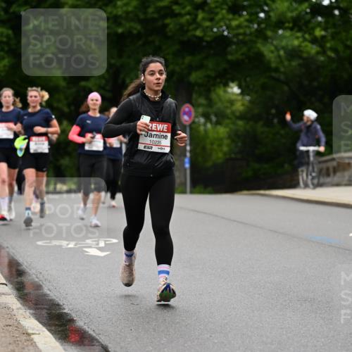 14.06.2026 - REWE Women's Run Dr. Thomas Lammeyer http://msf.ph/oto/9764505 14.06.2026 09:39:19 Laufen 10235, 7 meine-sportfotos.de