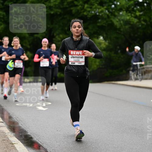 14.06.2026 - REWE Women's Run Dr. Thomas Lammeyer http://msf.ph/oto/9764512 14.06.2026 09:39:19 Laufen 10235 meine-sportfotos.de