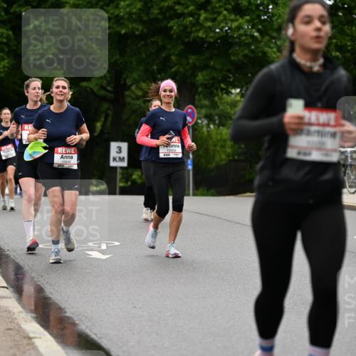 14.06.2026 - REWE Women's Run Dr. Thomas Lammeyer http://msf.ph/oto/9764523 14.06.2026 09:39:20 Laufen 3, 10943, 10952 meine-sportfotos.de