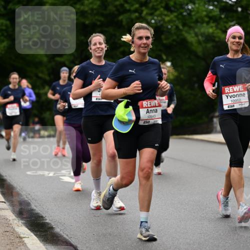 14.06.2026 - REWE Women's Run Dr. Thomas Lammeyer http://msf.ph/oto/9764546 14.06.2026 09:39:22 Laufen 10943, 57, 10952, 651 meine-sportfotos.de