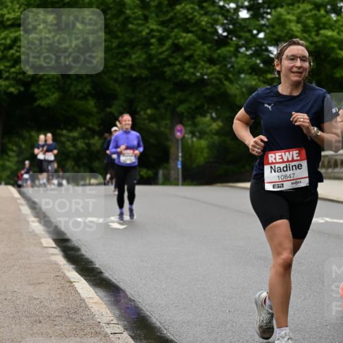 14.06.2026 - REWE Women's Run Dr. Thomas Lammeyer http://msf.ph/oto/9764596 14.06.2026 09:39:26 Laufen 10847, 57, 10632 meine-sportfotos.de