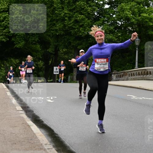 14.06.2026 - REWE Women's Run Dr. Thomas Lammeyer http://msf.ph/oto/9764600 14.06.2026 09:39:29 Laufen 3, 10299 meine-sportfotos.de