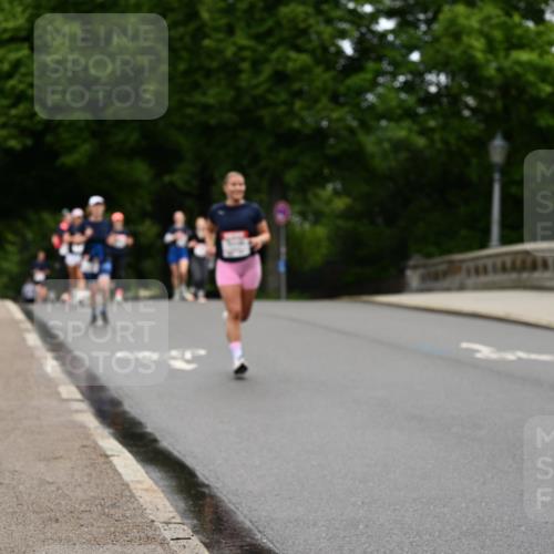 14.06.2026 - REWE Women's Run Dr. Thomas Lammeyer http://msf.ph/oto/9764665 14.06.2026 09:39:36 Laufen 1105 meine-sportfotos.de