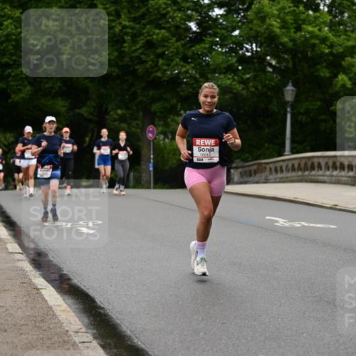 14.06.2026 - REWE Women's Run Dr. Thomas Lammeyer http://msf.ph/oto/9764687 14.06.2026 09:39:38 Laufen 10012, 57 meine-sportfotos.de