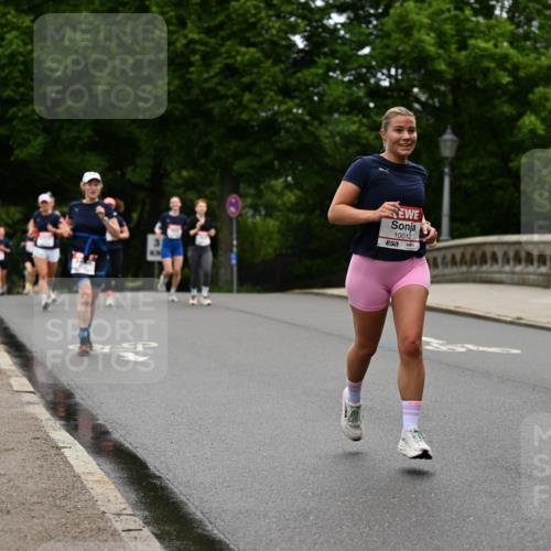 14.06.2026 - REWE Women's Run Dr. Thomas Lammeyer http://msf.ph/oto/9764695 14.06.2026 09:39:38 Laufen 10012, 7 meine-sportfotos.de