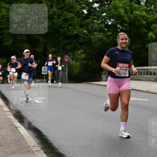 14.06.2026 - REWE Women's Run Dr. Thomas Lammeyer http://msf.ph/oto/9764697 14.06.2026 09:39:38 Laufen 10012 meine-sportfotos.de