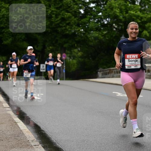 14.06.2026 - REWE Women's Run Dr. Thomas Lammeyer http://msf.ph/oto/9764701 14.06.2026 09:39:38 Laufen 10012, 7 meine-sportfotos.de