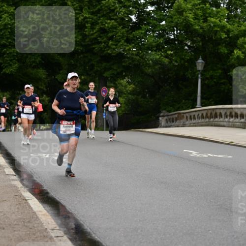 14.06.2026 - REWE Women's Run Dr. Thomas Lammeyer http://msf.ph/oto/9764715 14.06.2026 09:39:39 Laufen 10099 meine-sportfotos.de