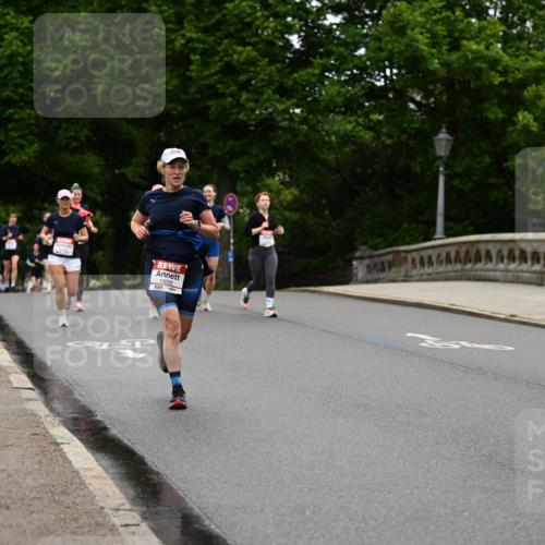 14.06.2026 - REWE Women's Run Dr. Thomas Lammeyer http://msf.ph/oto/9764719 14.06.2026 09:39:39 Laufen 10099 meine-sportfotos.de