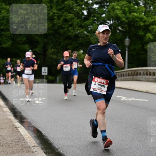 14.06.2026 - REWE Women's Run Dr. Thomas Lammeyer http://msf.ph/oto/9764734 14.06.2026 09:39:41 Laufen 10099, 7 meine-sportfotos.de