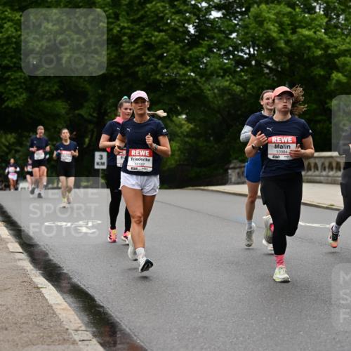 14.06.2026 - REWE Women's Run Dr. Thomas Lammeyer http://msf.ph/oto/9764767 14.06.2026 09:39:43 Laufen 3, 11167, 10984, 57, 11270 meine-sportfotos.de
