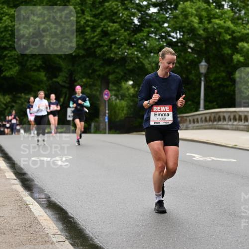 14.06.2026 - REWE Women's Run Dr. Thomas Lammeyer http://msf.ph/oto/9764834 14.06.2026 09:39:49 Laufen 10062, 7 meine-sportfotos.de