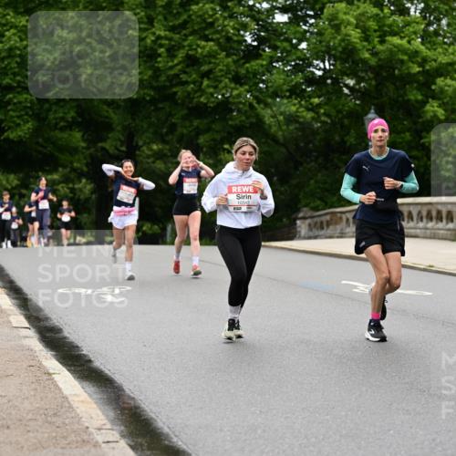 14.06.2026 - REWE Women's Run Dr. Thomas Lammeyer http://msf.ph/oto/9764866 14.06.2026 09:39:52 Laufen 10343, 57 meine-sportfotos.de