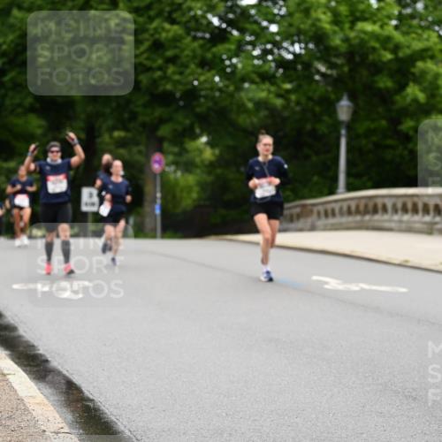 14.06.2026 - REWE Women's Run Dr. Thomas Lammeyer http://msf.ph/oto/9765032 14.06.2026 09:40:06 Laufen 10997, 7 meine-sportfotos.de
