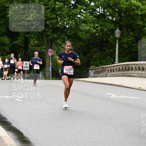 14.06.2026 - REWE Women's Run Dr. Thomas Lammeyer http://msf.ph/oto/9765083 14.06.2026 09:40:10 Laufen 11389, 11433 meine-sportfotos.de