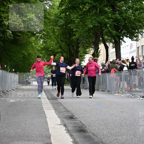 14.06.2026 - REWE Women's Run J. Mangold http://msf.ph/oto/9765143 14.06.2026 11:16:49 Ziel  meine-sportfotos.de