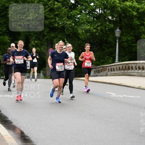 14.06.2026 - REWE Women's Run Dr. Thomas Lammeyer http://msf.ph/oto/9765175 14.06.2026 09:40:17 Laufen 10154, 11454, 10066 meine-sportfotos.de