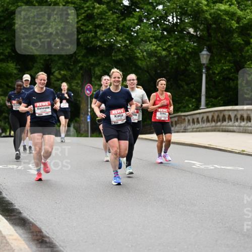 14.06.2026 - REWE Women's Run Dr. Thomas Lammeyer http://msf.ph/oto/9765180 14.06.2026 09:40:18 Laufen 10154, 10066 meine-sportfotos.de