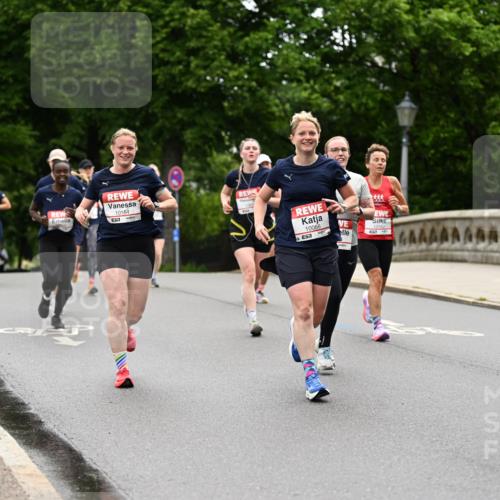 14.06.2026 - REWE Women's Run Dr. Thomas Lammeyer http://msf.ph/oto/9765187 14.06.2026 09:40:18 Laufen 10154, 7, 10066, 10150 meine-sportfotos.de