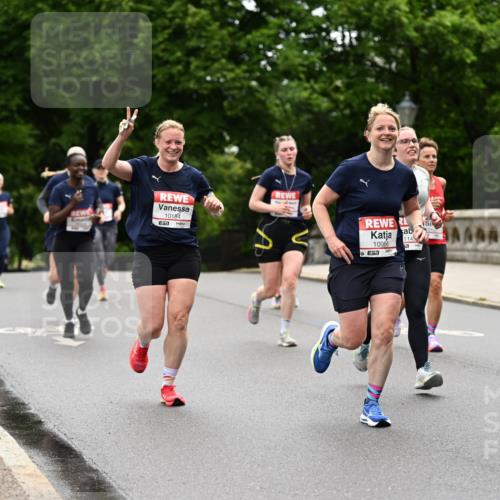 14.06.2026 - REWE Women's Run Dr. Thomas Lammeyer http://msf.ph/oto/9765194 14.06.2026 09:40:19 Laufen 10154, 1145, 10066, 77 meine-sportfotos.de
