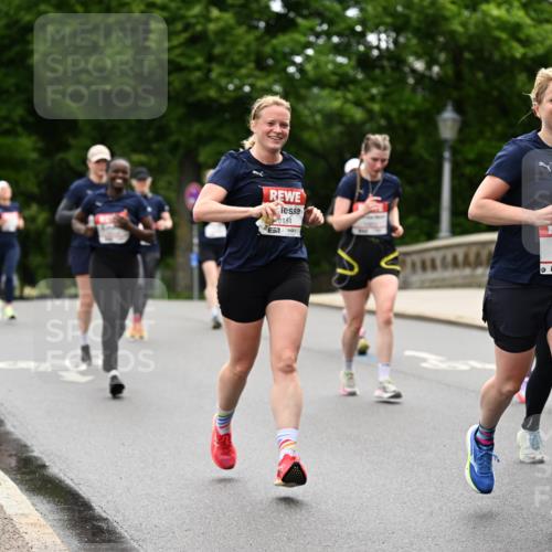 14.06.2026 - REWE Women's Run Dr. Thomas Lammeyer http://msf.ph/oto/9765204 14.06.2026 09:40:19 Laufen 0154, 10066 meine-sportfotos.de