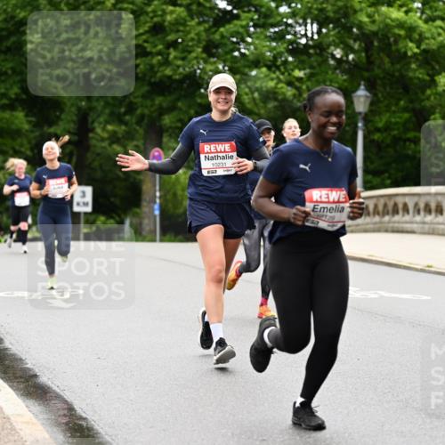 14.06.2026 - REWE Women's Run Dr. Thomas Lammeyer http://msf.ph/oto/9765233 14.06.2026 09:40:21 Laufen 10231, 57, 10129, 10662 meine-sportfotos.de