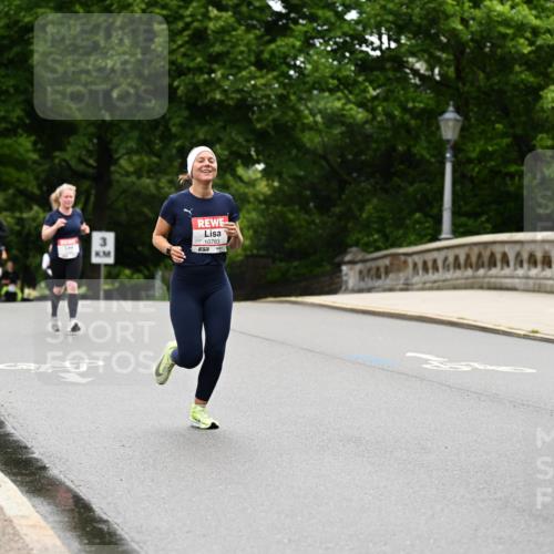 14.06.2026 - REWE Women's Run Dr. Thomas Lammeyer http://msf.ph/oto/9765256 14.06.2026 09:40:23 Laufen 3, 7, 10783 meine-sportfotos.de