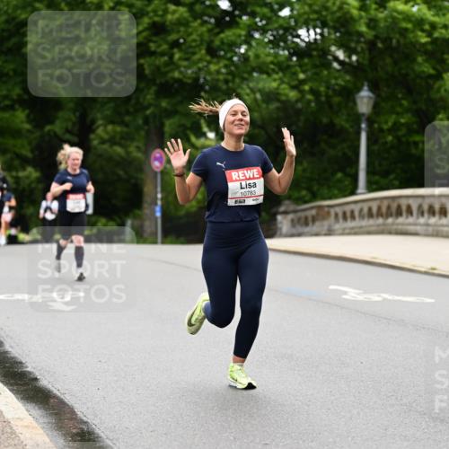 14.06.2026 - REWE Women's Run Dr. Thomas Lammeyer http://msf.ph/oto/9765269 14.06.2026 09:40:24 Laufen 10783, 7 meine-sportfotos.de