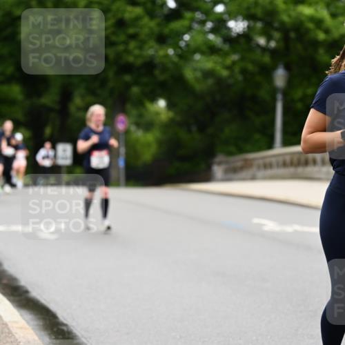 14.06.2026 - REWE Women's Run Dr. Thomas Lammeyer http://msf.ph/oto/9765285 14.06.2026 09:40:25 Laufen 10783 meine-sportfotos.de