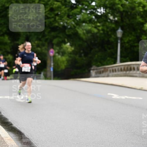 14.06.2026 - REWE Women's Run Dr. Thomas Lammeyer http://msf.ph/oto/9765329 14.06.2026 09:40:28 Laufen 10364 meine-sportfotos.de
