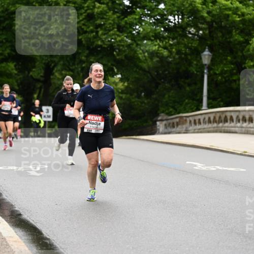 14.06.2026 - REWE Women's Run Dr. Thomas Lammeyer http://msf.ph/oto/9765343 14.06.2026 09:40:29 Laufen 11428, 7 meine-sportfotos.de