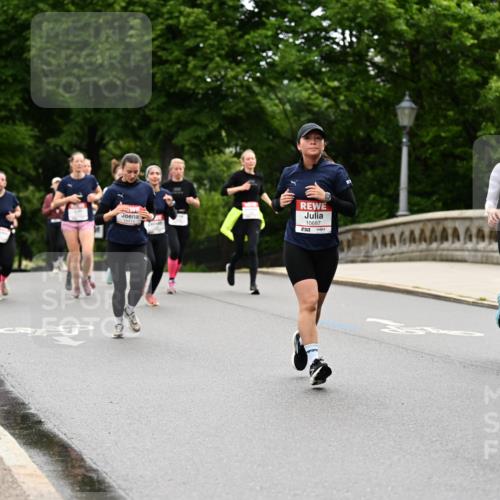 14.06.2026 - REWE Women's Run Dr. Thomas Lammeyer http://msf.ph/oto/9765441 14.06.2026 09:40:35 Laufen 10687, 10304 meine-sportfotos.de