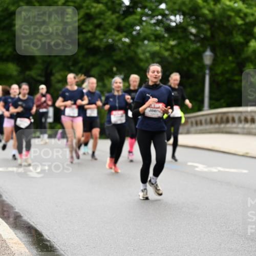 14.06.2026 - REWE Women's Run Dr. Thomas Lammeyer http://msf.ph/oto/9765466 14.06.2026 09:40:37 Laufen 88, 10687 meine-sportfotos.de