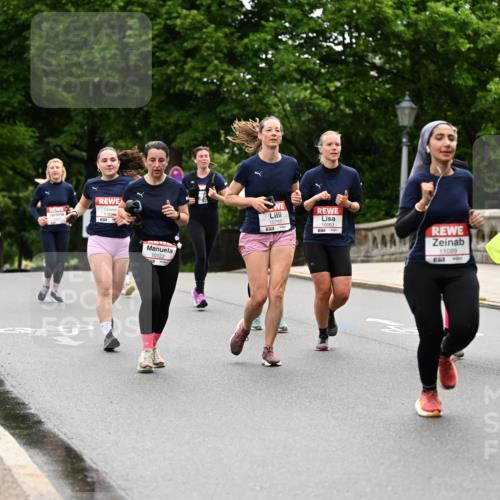14.06.2026 - REWE Women's Run Dr. Thomas Lammeyer http://msf.ph/oto/9765490 14.06.2026 09:40:38 Laufen 1152, 57, 10122, 10757, 10063, 11089, 57, 10387, 7 meine-sportfotos.de