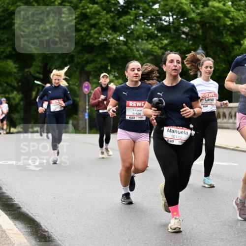 14.06.2026 - REWE Women's Run Dr. Thomas Lammeyer http://msf.ph/oto/9765514 14.06.2026 09:40:40 Laufen 11526, 7, 10122, 10496, 57, 10757, 10063 meine-sportfotos.de