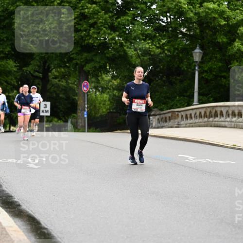 14.06.2026 - REWE Women's Run Dr. Thomas Lammeyer http://msf.ph/oto/9765577 14.06.2026 09:40:44 Laufen 3, 10745 meine-sportfotos.de