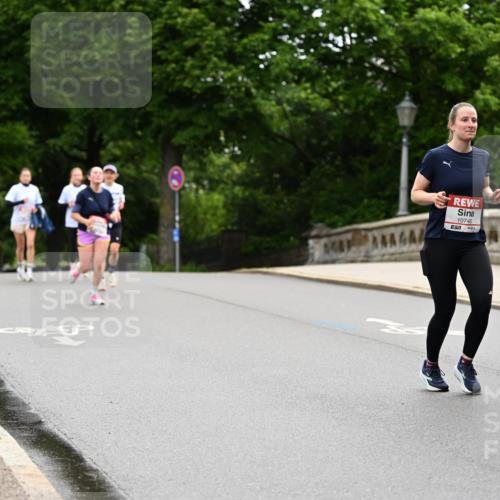 14.06.2026 - REWE Women's Run Dr. Thomas Lammeyer http://msf.ph/oto/9765602 14.06.2026 09:40:45 Laufen 7, 10745 meine-sportfotos.de