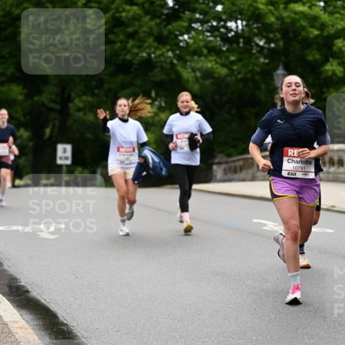 14.06.2026 - REWE Women's Run Dr. Thomas Lammeyer http://msf.ph/oto/9765659 14.06.2026 09:40:49 Laufen 10781, 7 meine-sportfotos.de