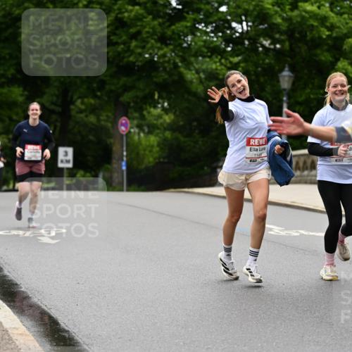 14.06.2026 - REWE Women's Run Dr. Thomas Lammeyer http://msf.ph/oto/9765679 14.06.2026 09:40:51 Laufen 11499, 7 meine-sportfotos.de