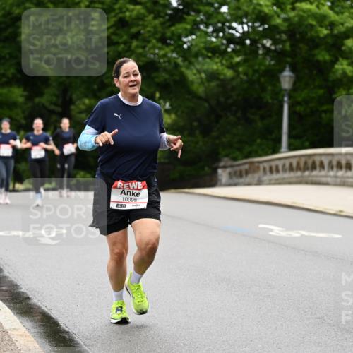 14.06.2026 - REWE Women's Run Dr. Thomas Lammeyer http://msf.ph/oto/9765741 14.06.2026 09:40:56 Laufen 10098, 7 meine-sportfotos.de