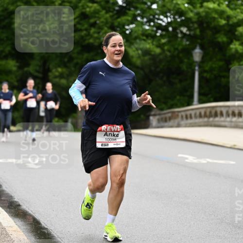 14.06.2026 - REWE Women's Run Dr. Thomas Lammeyer http://msf.ph/oto/9765745 14.06.2026 09:40:56 Laufen 10098 meine-sportfotos.de