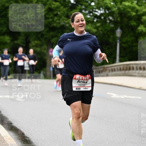 14.06.2026 - REWE Women's Run Dr. Thomas Lammeyer http://msf.ph/oto/9765749 14.06.2026 09:40:56 Laufen 10098 meine-sportfotos.de